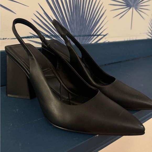 BCBGeneration Shoes - BCBG gentle used sling back pumps